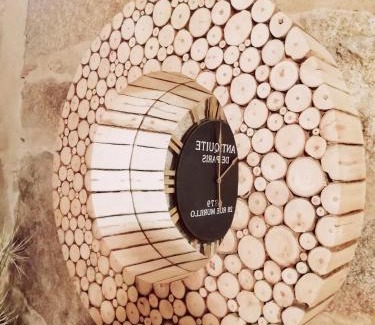 Poio House | Casa Angelita terraza con hórreo y barbacoa