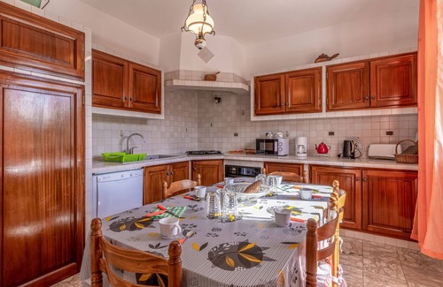 Abbazia Apartment | Casa Antoinette by Interhome