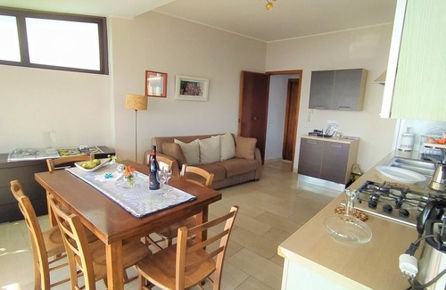 Acireale House | 'CASA ARANCI' self catering villa, great sea views, close to piazza Duomo