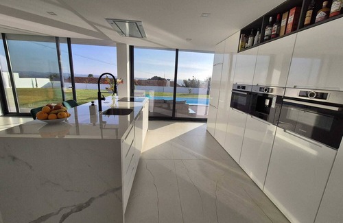 Casal do Pardo Villa | Casa Arendina - Villa Retreat with Heated Pool