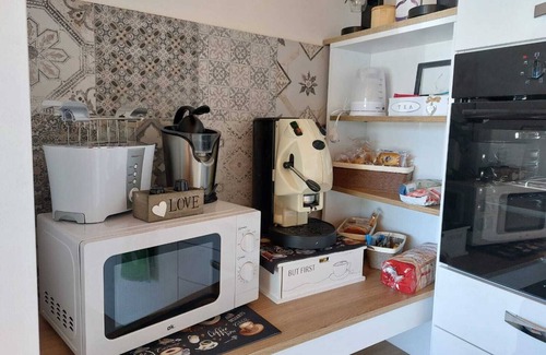 Bagheria Apartment | Casa Asprigna is located in Aspra, one of the most characteristic seaside villages.