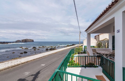Ponta Delgada House | Casa Azalea - Azorean Butler