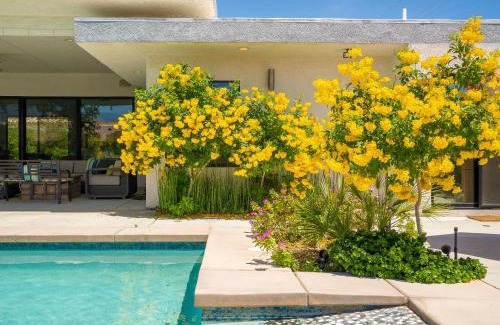 Palm Springs Villa | Casa Azul by ACME House Company