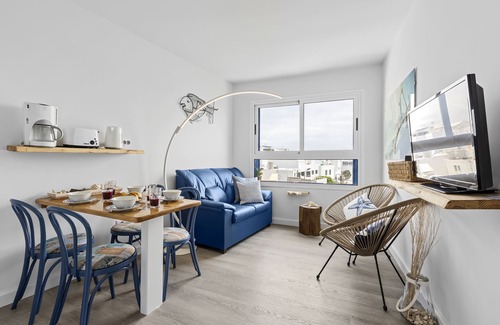 Punta Mujeres Apartment | Casa Azul by Escape Home