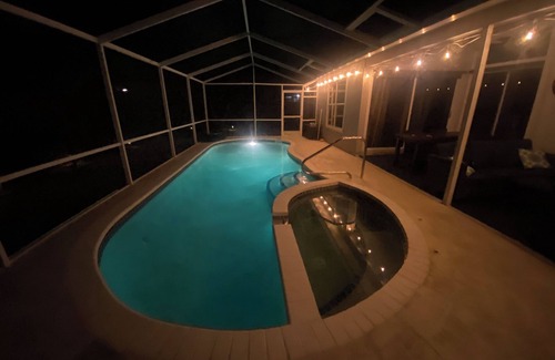 Lake Sarasota House | Casa Azul/Siesta Key/Sarasota Retreat-Spa Pool Outdoor Living Area Extra Clean!