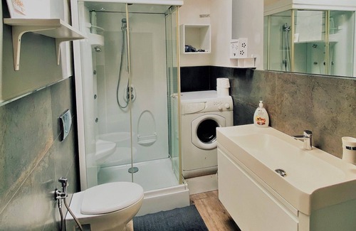 Citta di Castello Apartment | Casa Baldo - detached house in the center