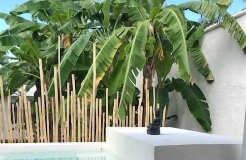 El Callejon House | Casa Bali with hot tub