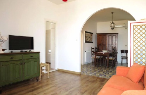 Gaeta House | Casa Belvedere by Interhome