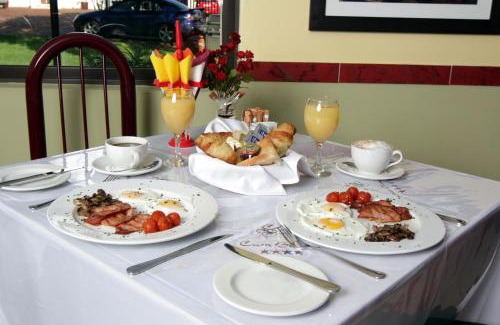 Hartbeespoort Bed & Breakfast | Casa Bianca Guest Lodge
