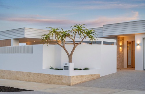 Dunsborough House | Casa Bianca in Dunsborough