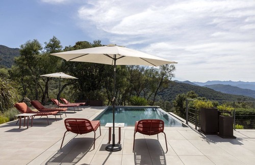 Olmeto Villa | Casa Bisua - Four Bedroom Villa, Sleeps 8