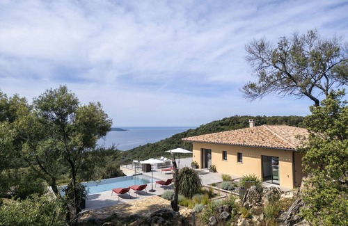 Olmeto Villa | Casa Bisua - Four Bedroom Villa, Sleeps 8
