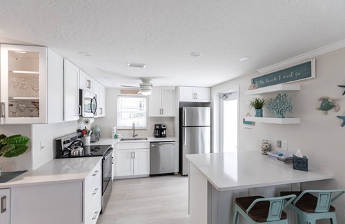 Siesta Key Villa | Casa Blanca - VD15 - Your Island Reset Starts Here