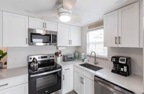 Siesta Key Villa | Casa Blanca - VD15 - Your Island Reset Starts Here