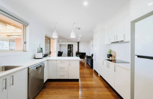 Central Mudgee House | Casa Bliss Serene Country Escape near Town Centre