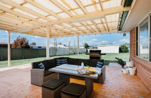 Central Mudgee House | Casa Bliss - Serene Country Escape near Town Centre