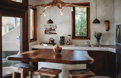 Tulum City Center House | Casa Bonita Summary: