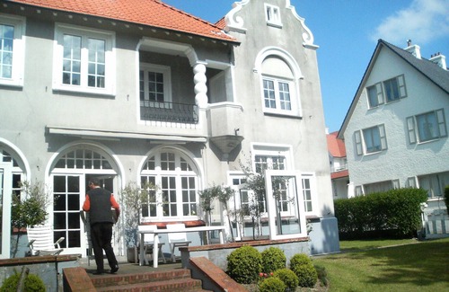 Duinbergen Villa | CASA BONITA VILLA RENTALS
