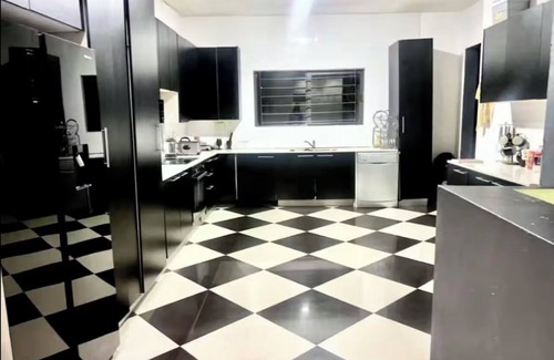 Lusaka House | Casa Brabee Guest House-your a home away from home”