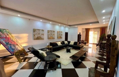 Lusaka House | Casa Brabee Guest House-your a home away from home”