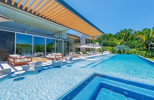 Punta de Mita House | Casa Brisa in Kupuri by Personal Villas - Luxurious Beachfront Estate