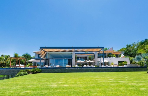 Punta de Mita House | Casa Brisa in Kupuri by Mita Residential. Full Staff, Beachfront, Pool, Yoga Room, GYM