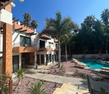 Todos Santos Hotel | Casa Bugambilias