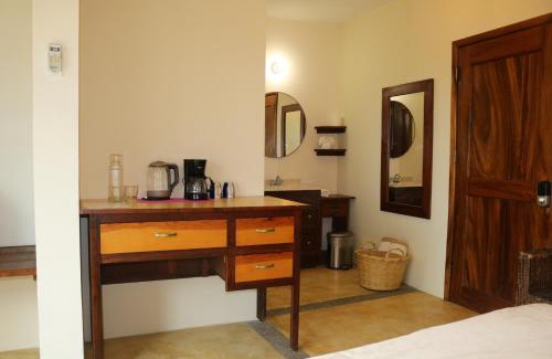 Todos Santos Hotel | Casa Bugambilias