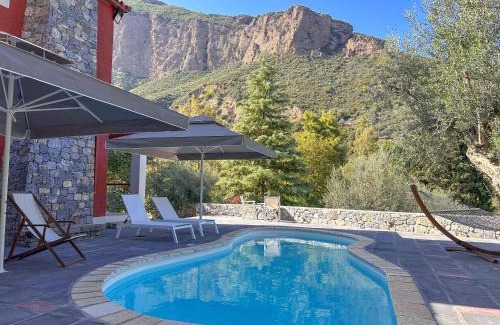 Aigialeia House | Casa Calma Villa Greece