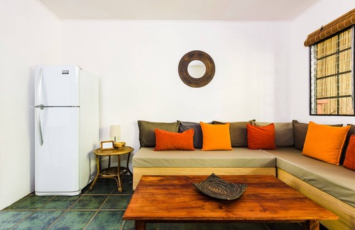Palm Beach Estates Apartment | Casa Camaleon 3 🏄 2 bed beach cabina