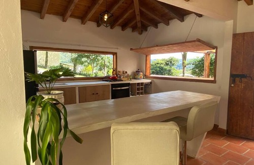 Retiro House | Casa Campestre en El Retiro - Antioquia