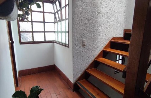 Robledo House | Casa campestre en la ciudad