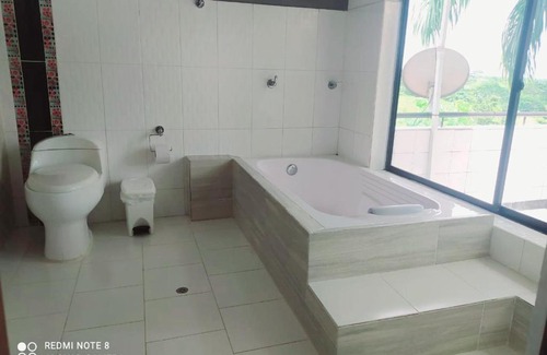 Caucasia Cabin | Casa Campo Emaus