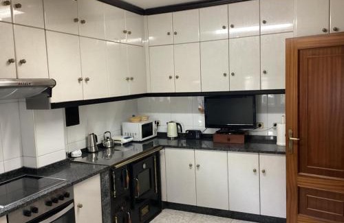 Santiago de Compostela House | Casa Cancelas