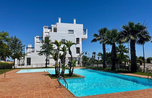 Torre-Pacheco Apartment | Casa Carlitos, 2-bed apartment with large terrace overlooking golf views