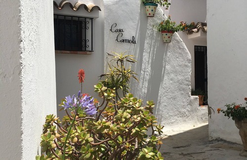 San Ambrosio House | Casa Carmela: The Upside Down House