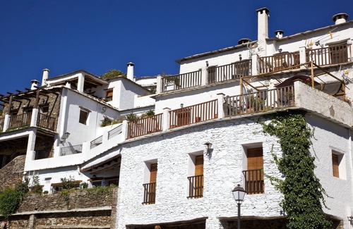 Bubion Apartment | Casa Carole - Apartment With Pool And Wonderful Views