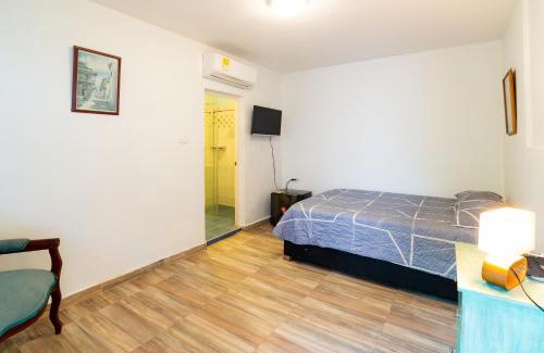 Manga House | Casa Castell