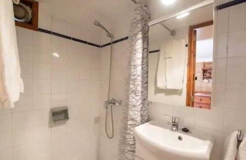 Fornalutx Cottage | Casa Catalina, house with bbq in the center of Fornalutx