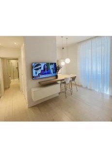 San Lorenzo Apartment | Casa Cavour White