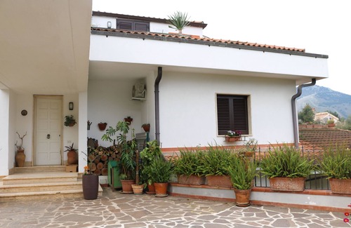 Palermo Villa | Casa Celestino Villa with Pool