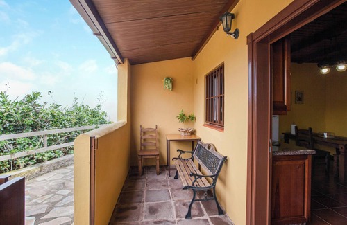 San Cristobal de La Laguna Villa | Casa Chinamada with Sea View, Mountain View, Terrace & Wi-Fi