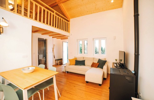 Cabril Cottage | Casa Colina and Casa Lobos