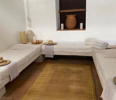 Honda House | Casa colonial en el exclusivo Alto del Rosario