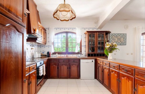 Cadaval House | Casa com Arte