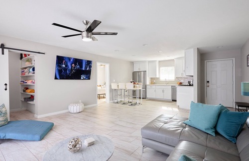 New Papago Parkway House | Casa Con Casita - Private Pool - 8 min to Old Town