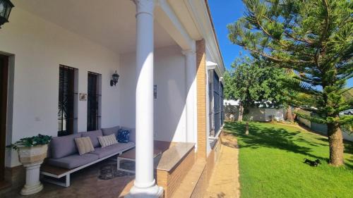 Palos de la Frontera House | Casa con jardín en la playa