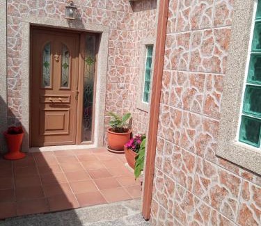 O Grove House | Casa con jardín en primera línea de playa