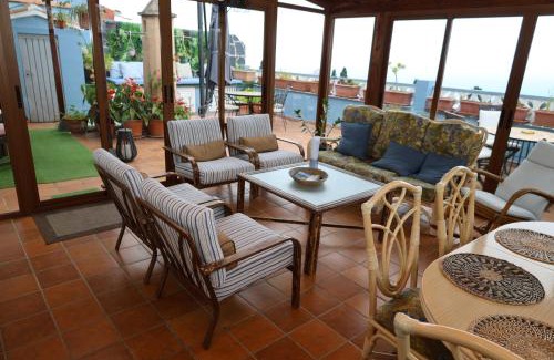 Los Realejos House | Casa con jardín y jacuzzi