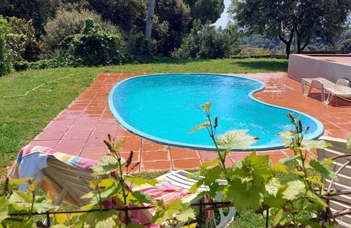 Canet de Mar House | Casa con Piscina en la Naturaleza